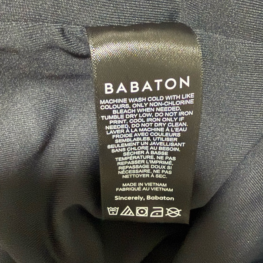 Aritzia Babaton Contour Bodysuit Long Sleeves Black Square Neck NWT - Picture 7 of 9